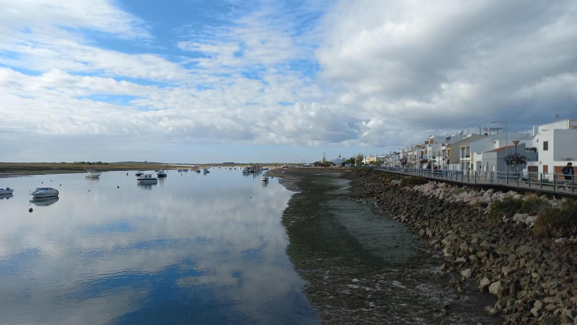 Paradise In كاباناس تْدي تافيرا المظهر الخارجي الصورة